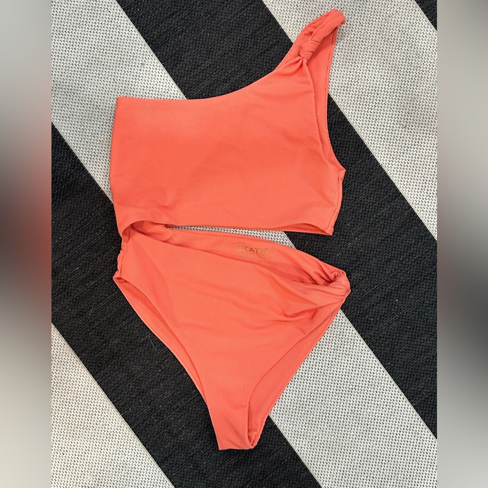 Skatie One Shoulder Coral One Piece Swimsuit | L
